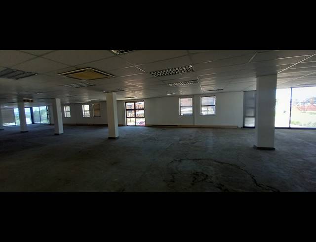 472M² OFFICE TO LET IN PAULSHOF